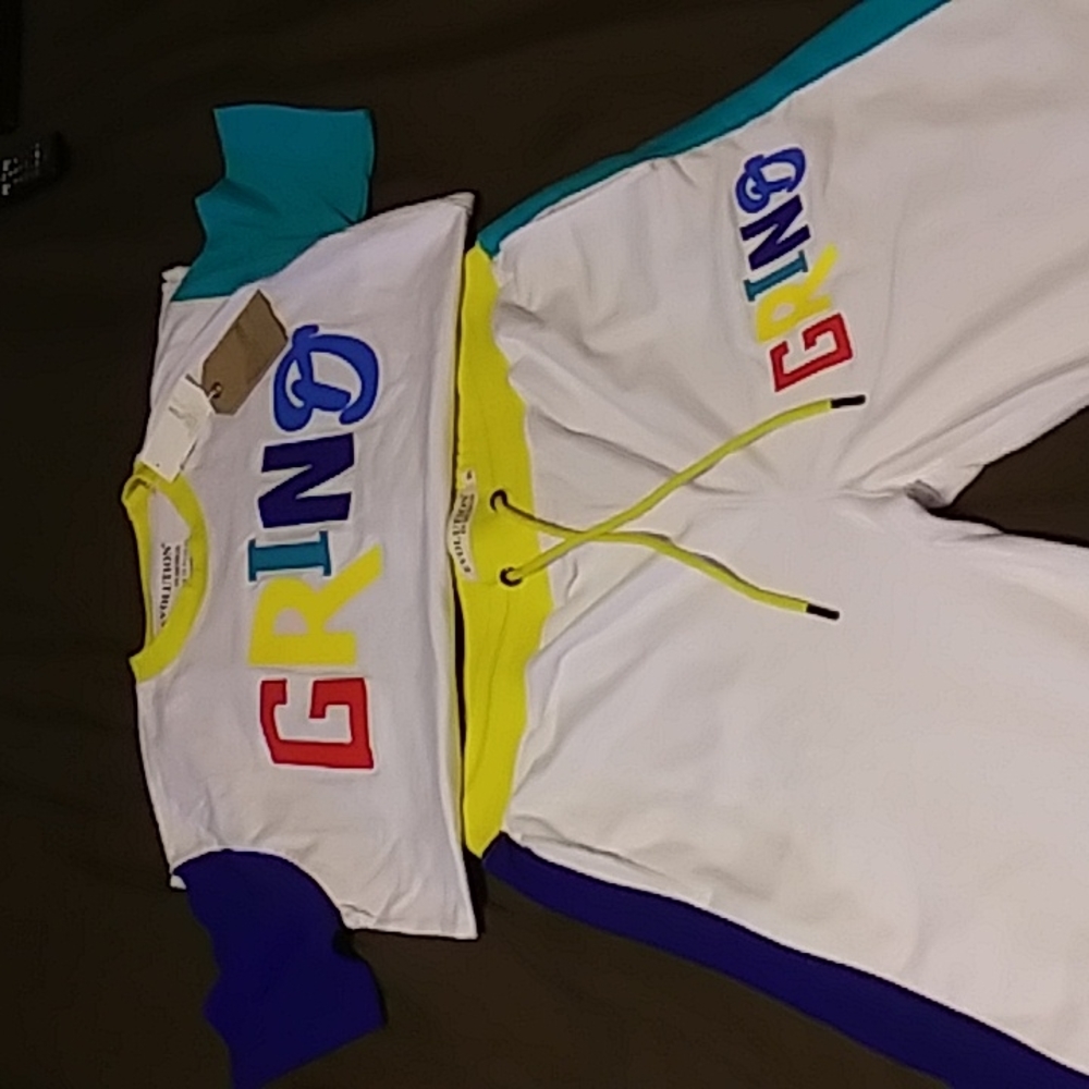 Shirt and shorts set. Evolution